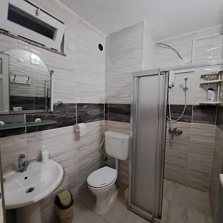 Salda Goelue Celikoez Apart Yesilova  Exterior photo